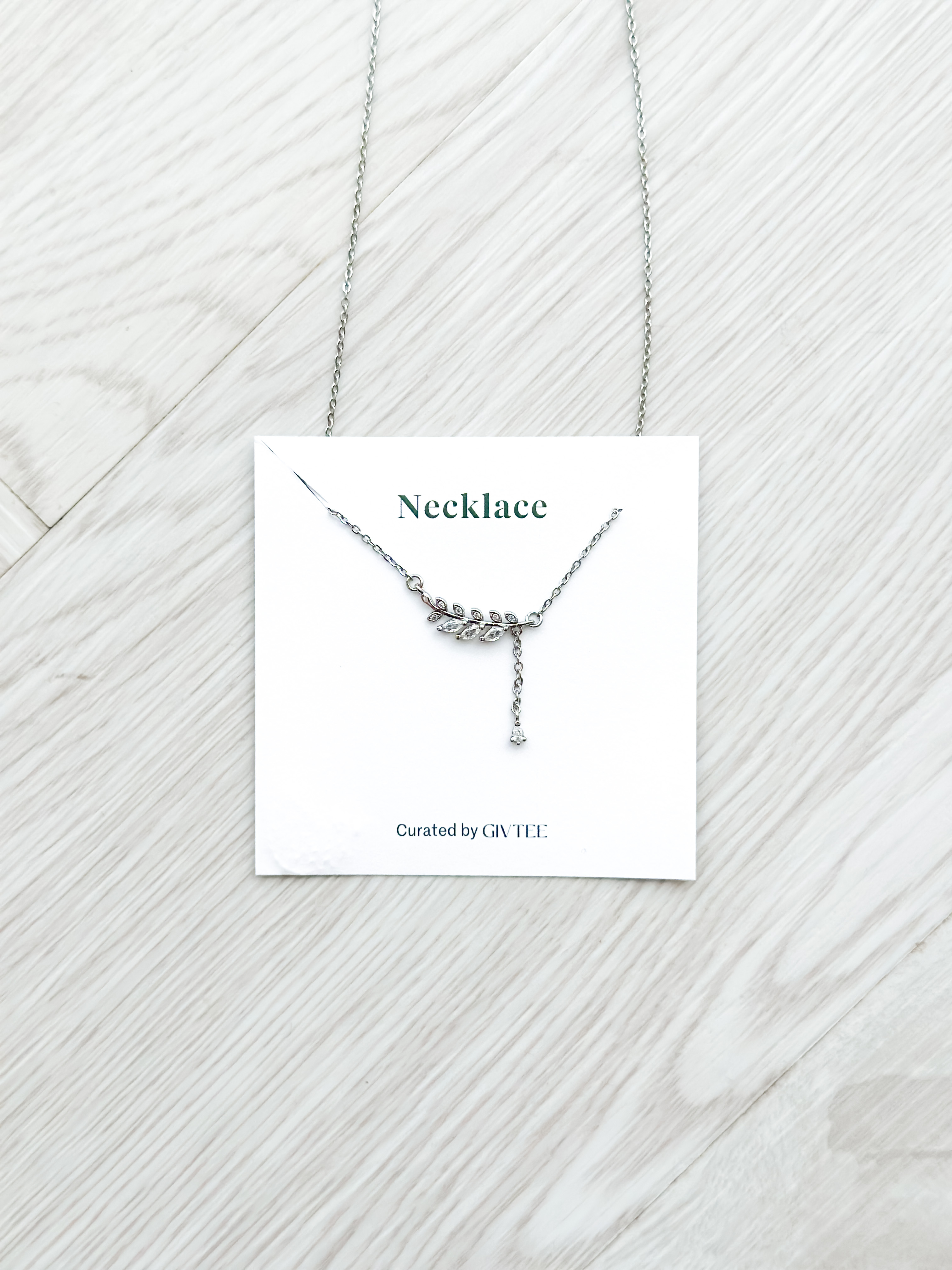 Elegant Silver Necklace